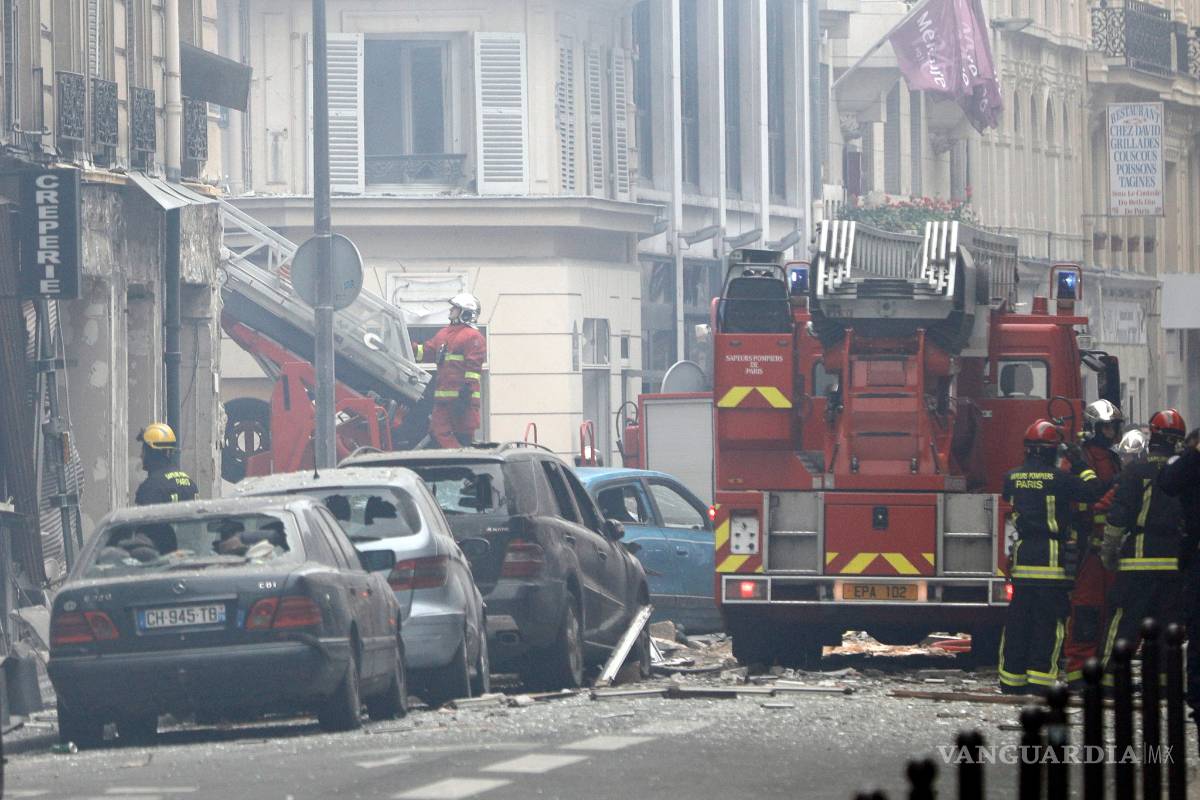 $!Explota panadería en el centro de París (fotogalería)