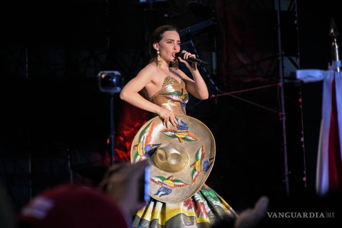 $!#AMLOFest fue completamente de Belinda