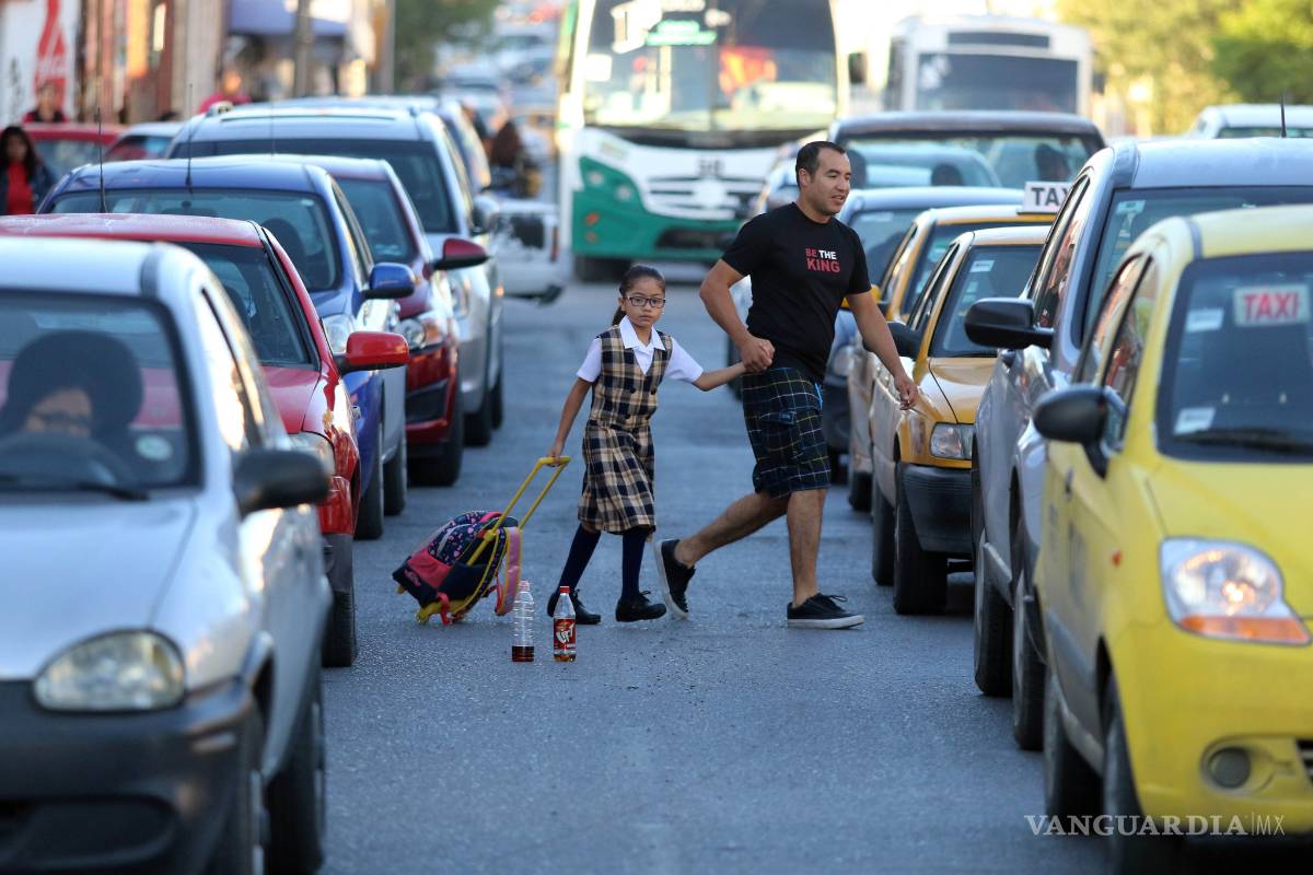 Ausentismo hasta del 50 por ciento en Coahuila en regreso a clases, a causa del eclipse