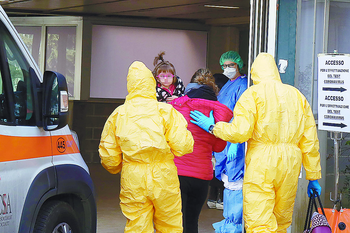 Reporta OMS 82 mil 294 casos de coronavirus a nivel mundial