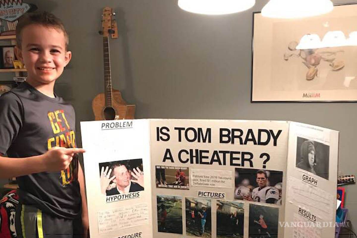 Niño de 10 años gana primer lugar en feria de ciencias demostrando las trampas de Tom Brady