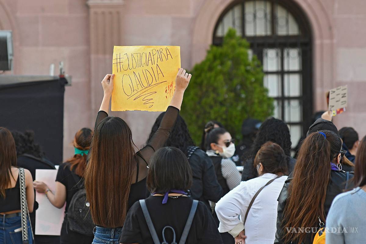 $!Mujeres se manifiestan por Claudia y las 22 muertas más de Coahuila
