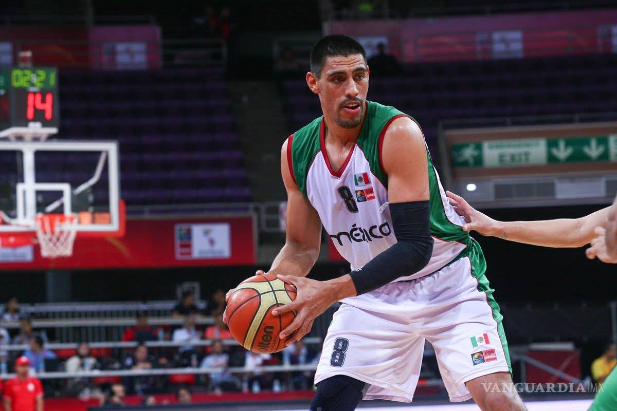 Gustavo Ayón, Premio Nacional del Deporte 2015