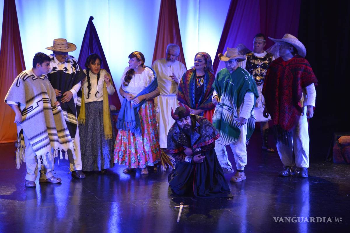 $!Presentación de la Pastorela de Catón en el Teatro del IMSS.