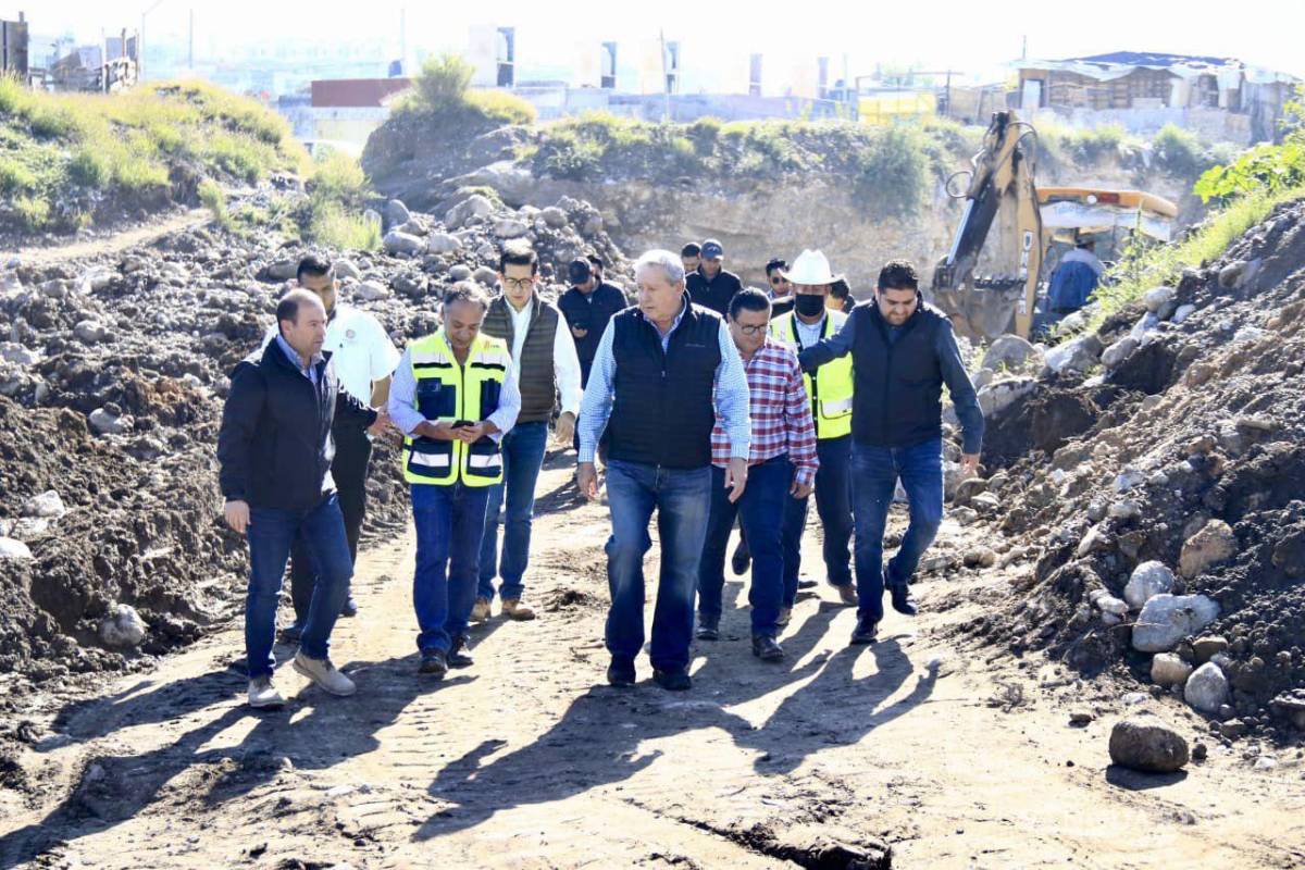 $!Saltillo: supervisa Chema Fraustro obras en la colonia Lomas del Refugio