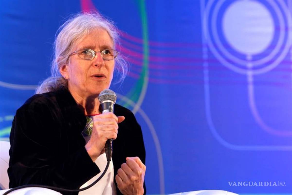 Demócratas y republicanos &quot;son alas del mismo pájaro”: Chomsky