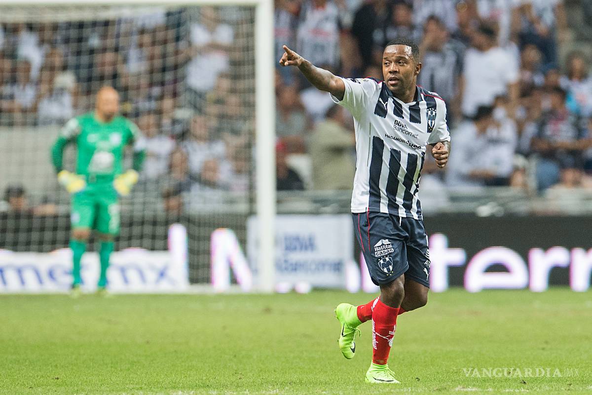 Pabón le regala los 3 puntos a Rayados en festejo