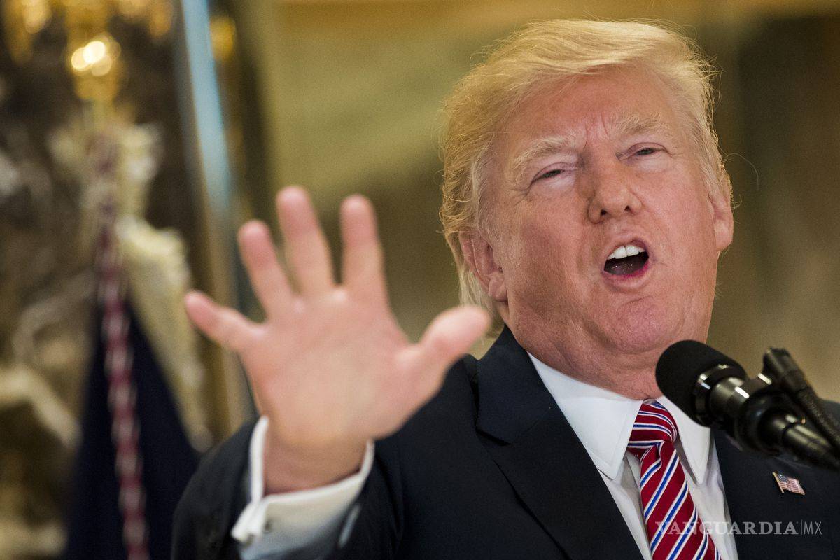 Abogado de Trump pide dar carpetazo a trama rusa