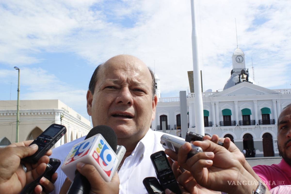 Ex secretario de gobierno, Raúl Ojeda, renuncia al PRD por Frente Democrático