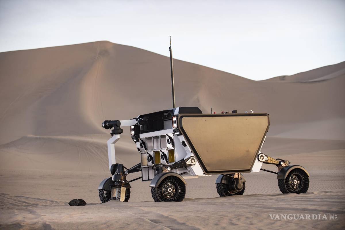 $!Prueba del FLEX Rover de Astrolab y su brazo robótico. La prueba se realizó cerca de Death Valley, California.