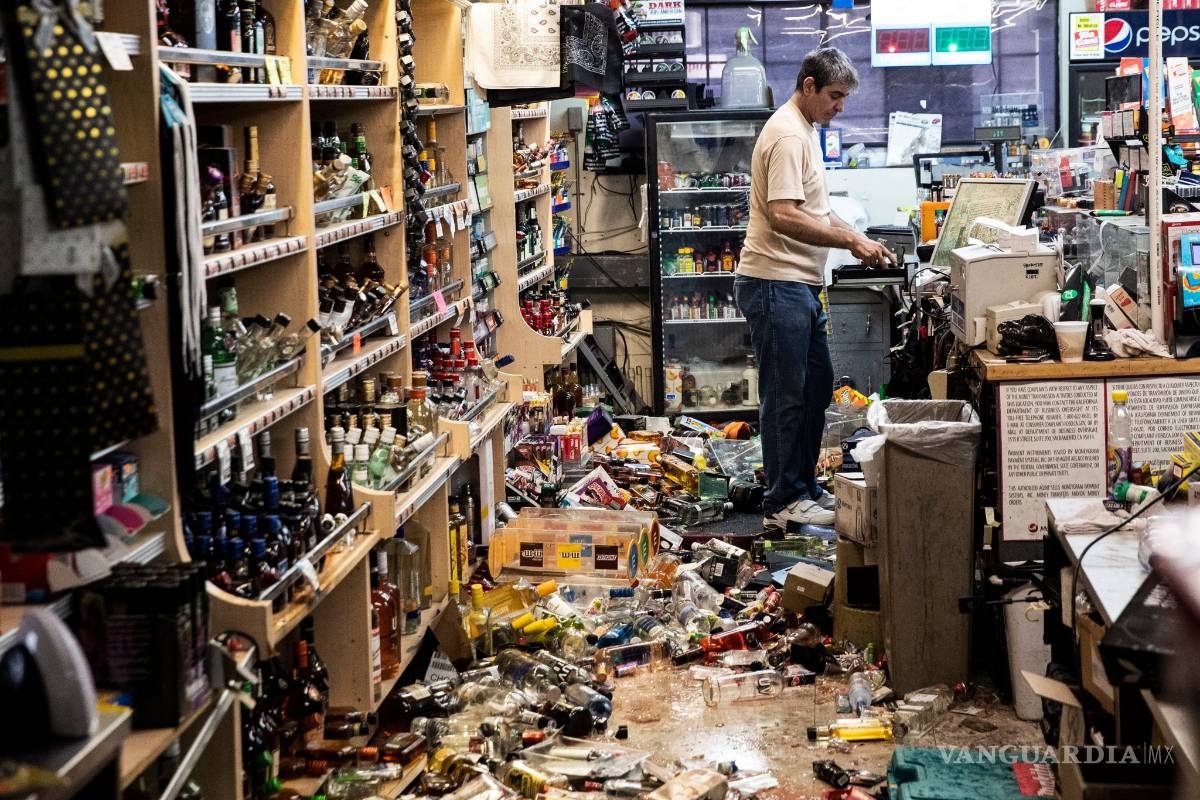 $!California es sacudida por un terremoto de magnitud 7.1 (fotogalería)