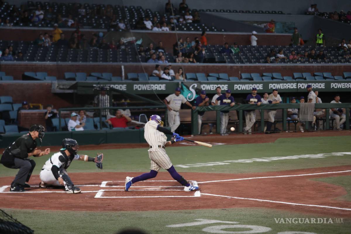 $!Saraperos dejó escapar una ventaja de 6-2 y terminó cediendo la serie ante Dorados en once entradas.