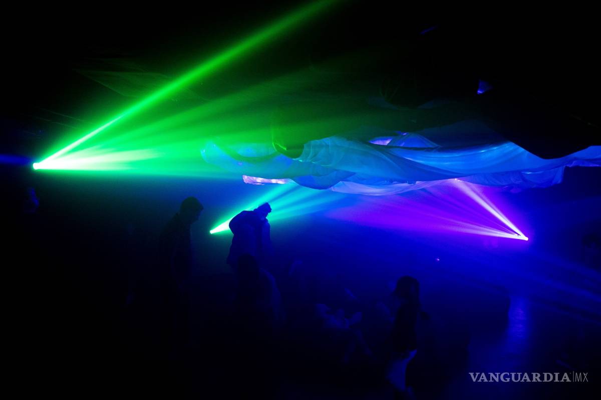 $!Visitantes del ARTECHOUSE pueden sentir el espíritu de la aurora boreal