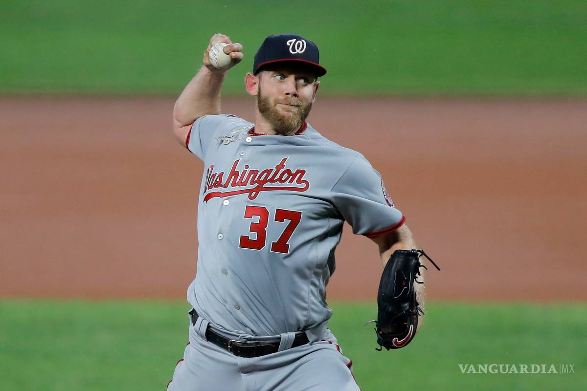 Nacionales Pierden a Strasburg