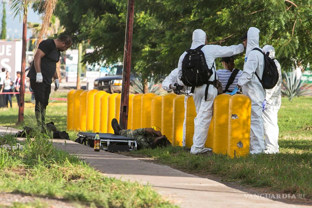 $!Noche de terror en Sinaloa : Matan sicarios a cinco militares