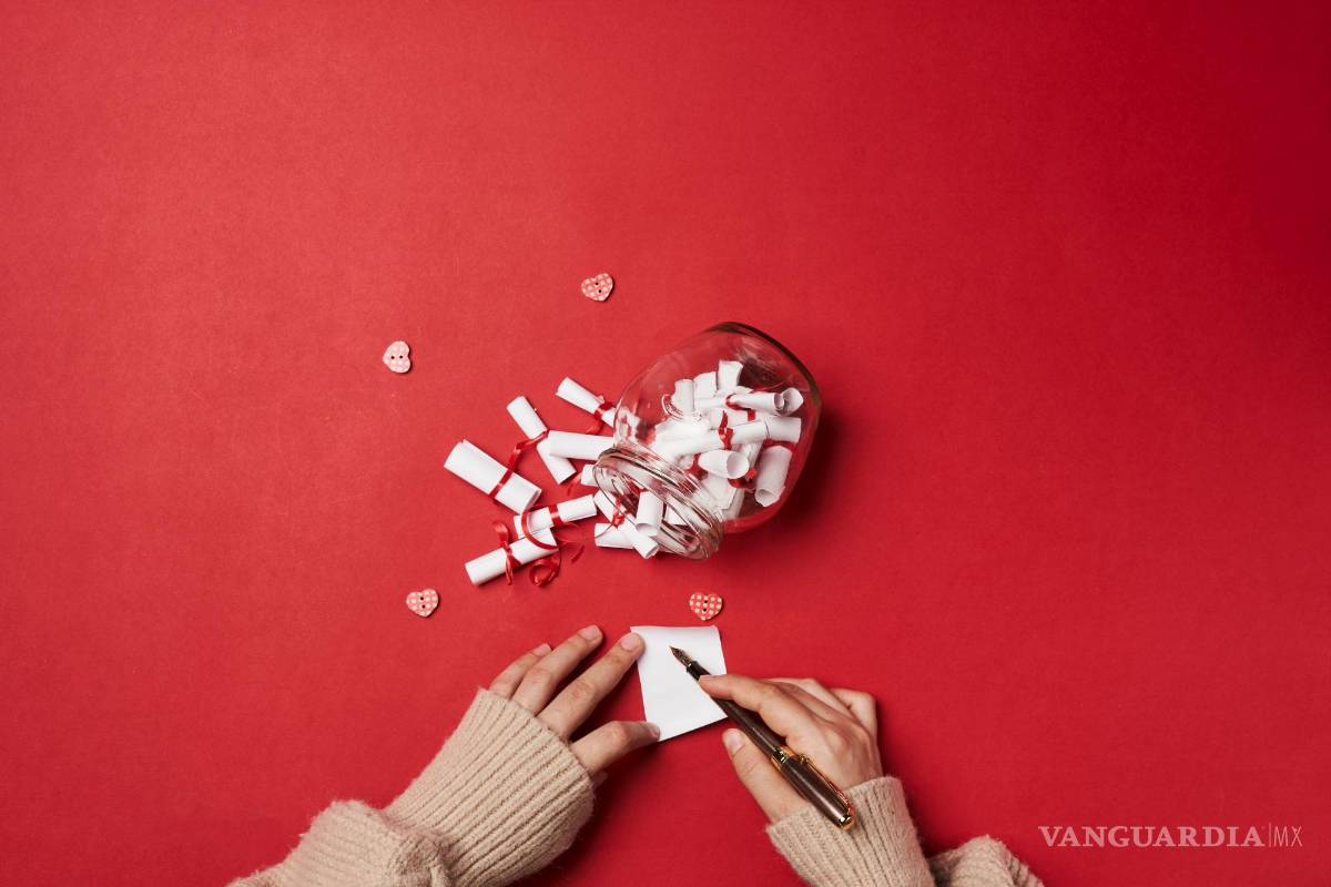 $!Poner nuestras aspiraciones amorosas por escrito puede contribuir a que las definamos mejor y las tengamos más claras.