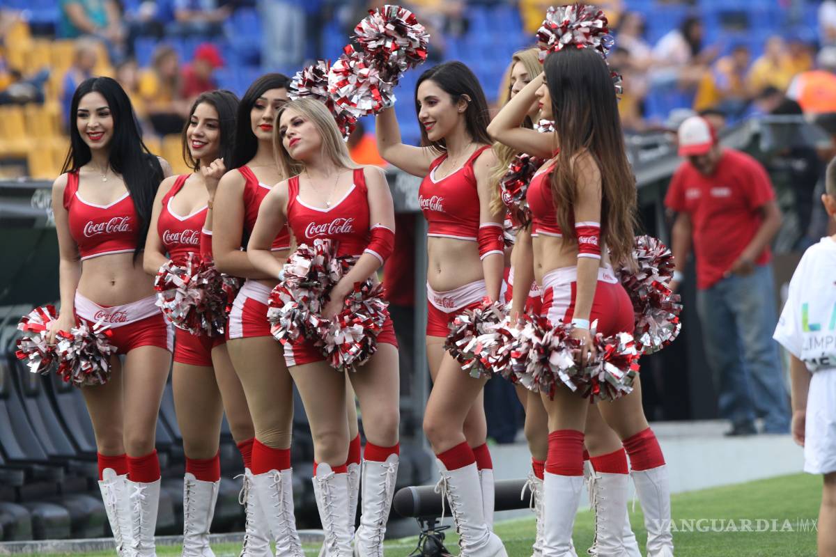 $!Predomina el auriazul en el Volcán para el duelo entre Tigres y Pachuca