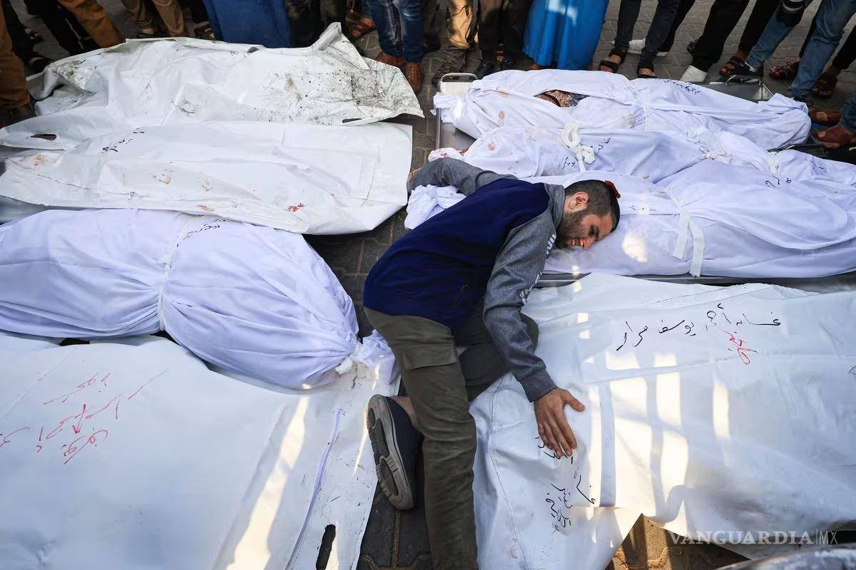 Van 13 mil muertos por bombardeos israelíes, entre ellos 5 mil 500 niños, afirma Hamás