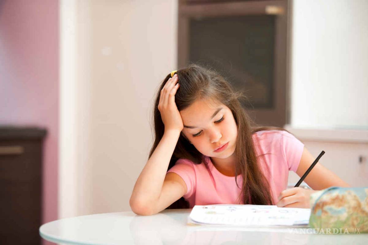 ¿Cómo dejar de sufrir para que tu hijo haga la tarea?