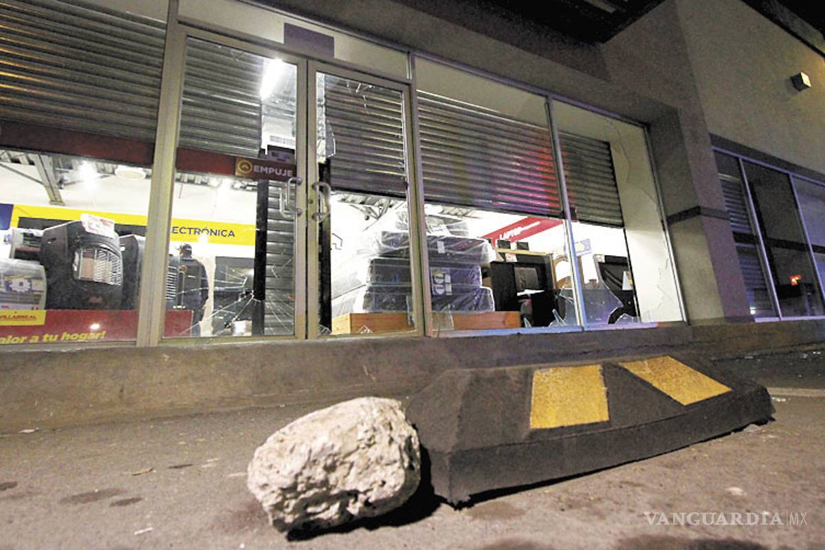 Temen saltillenses que se registren más saqueos por gasolinazo