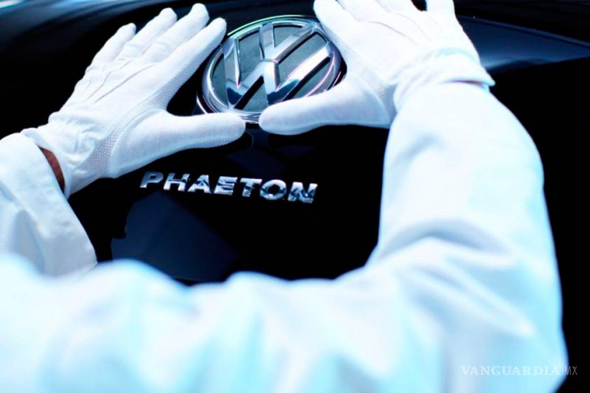 VW promete seguir reparando gratis vehículos del dieselgate en 2018