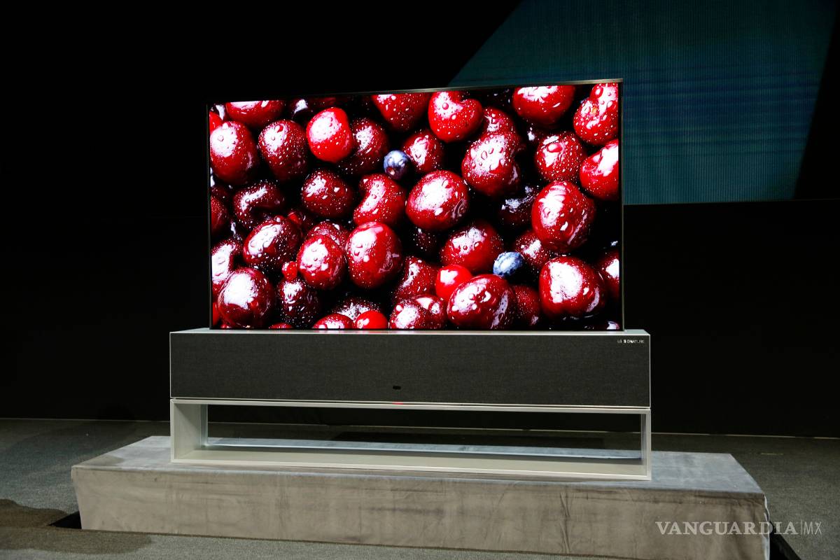 Hoy en la CES 2019, desde un cepillo de dientes con inteligencia artificial hasta un televisor que se enrolla sobre sí mismo