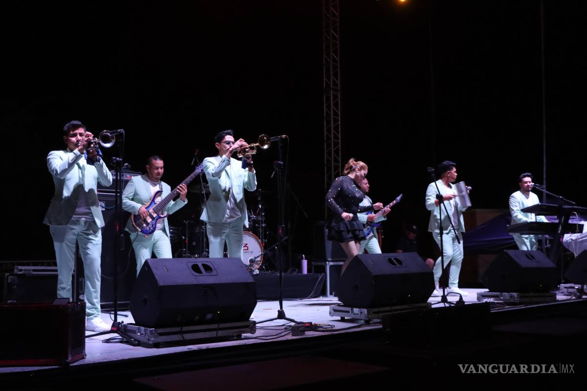 $!Banda Kañón amenizó el festejo.