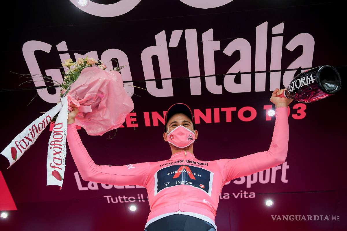 Filippo Ganna se lleva la primera etapa del Giro