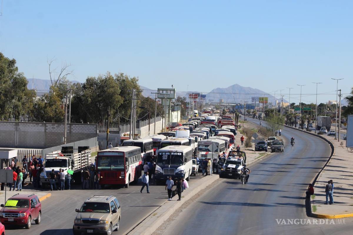 Laguneros se manifiestan por ‘gasolinazo’; realizan tres movimientos