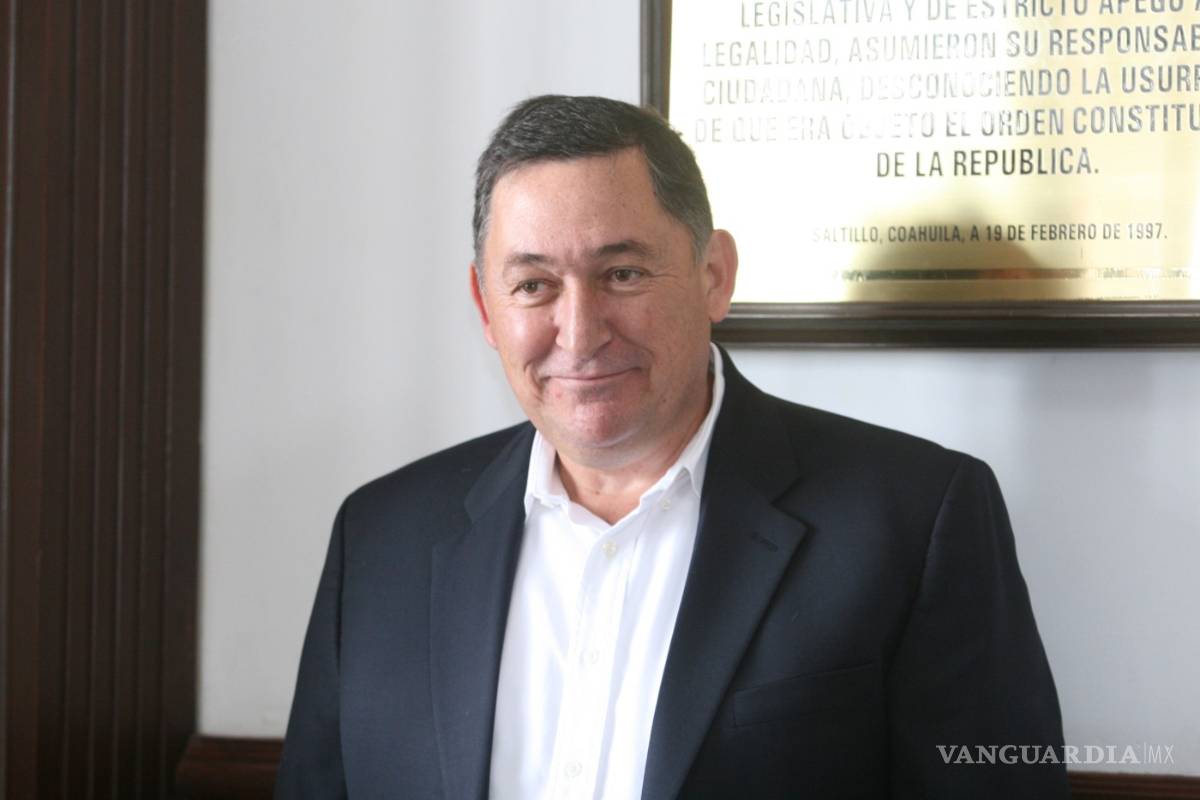 Define Isidro López fecha de licencia