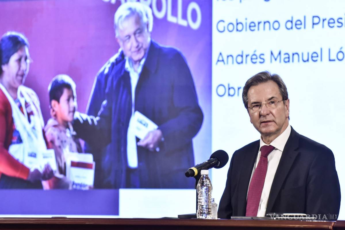 SEP garantizará retorno seguro a clases: Esteban Moctezuma