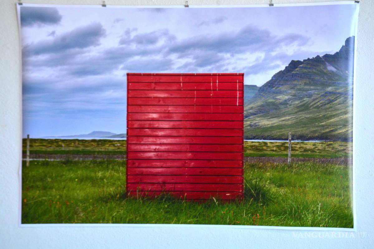 $!Alfredo Esparza fotografía la decadencia y resistencia rural de Islandia, tan parecida a la de Coahuila