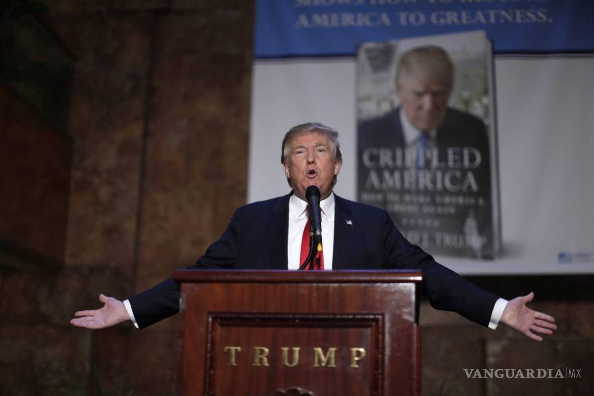 Primeros anuncios de Trump en radio tocan temas familiares