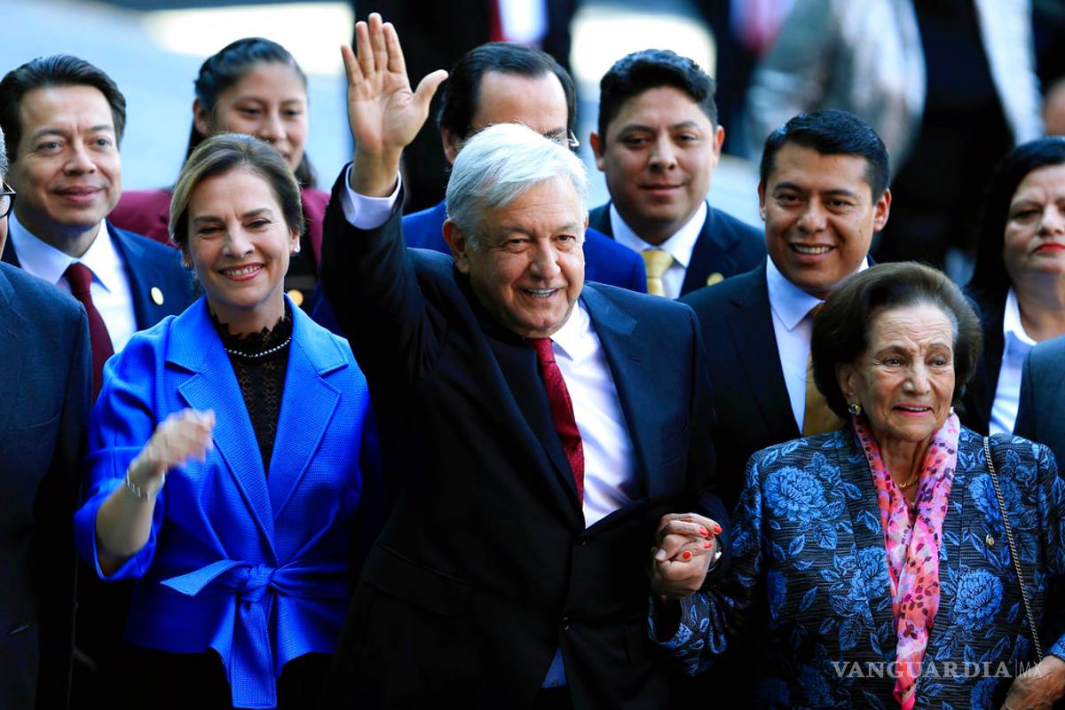 López Obrador habla con Trump sobre migración y empleo