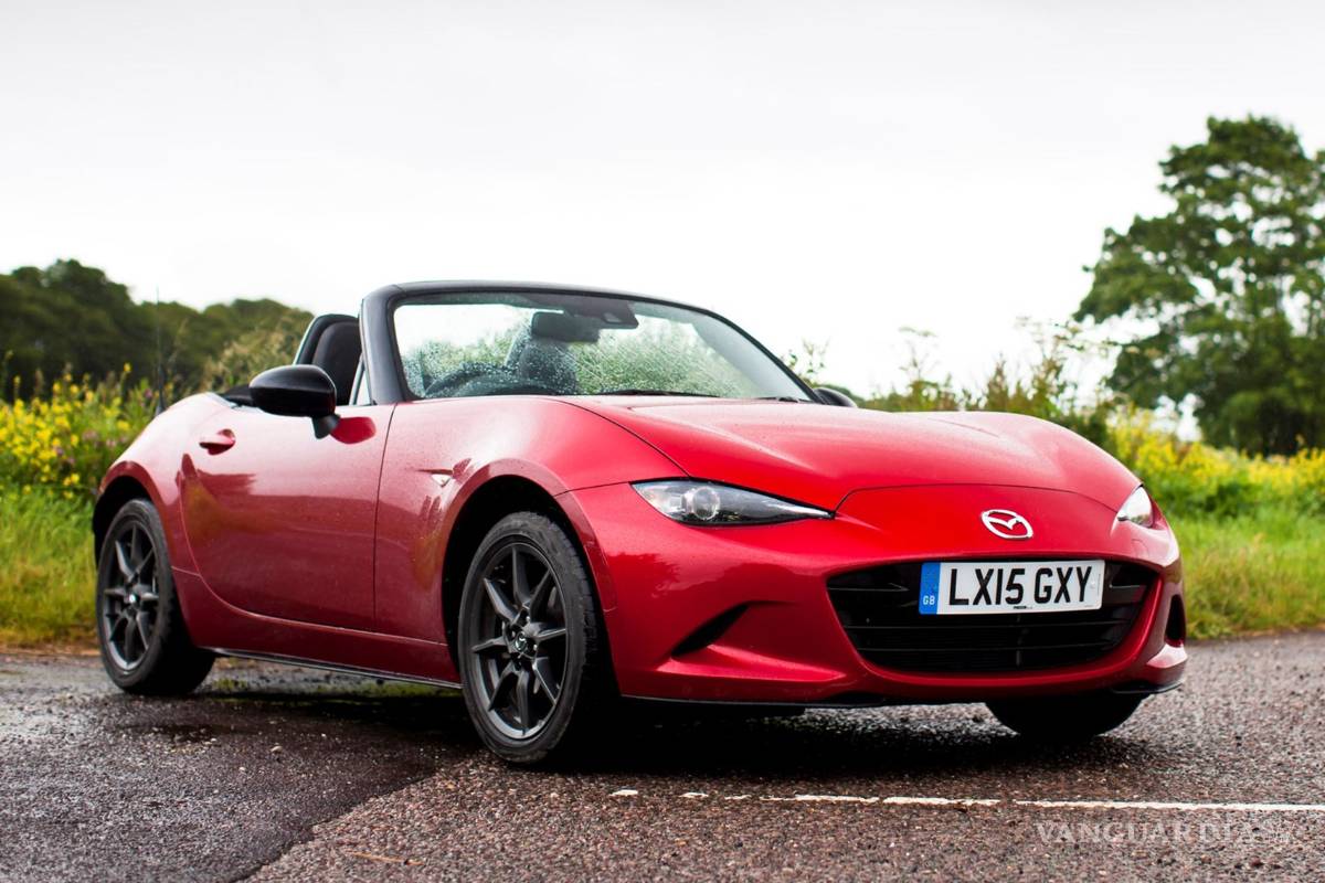 $!Chófer, capó, bujías, palabras comunes en el mundo automotriz, ¿pero cuál es su origen?