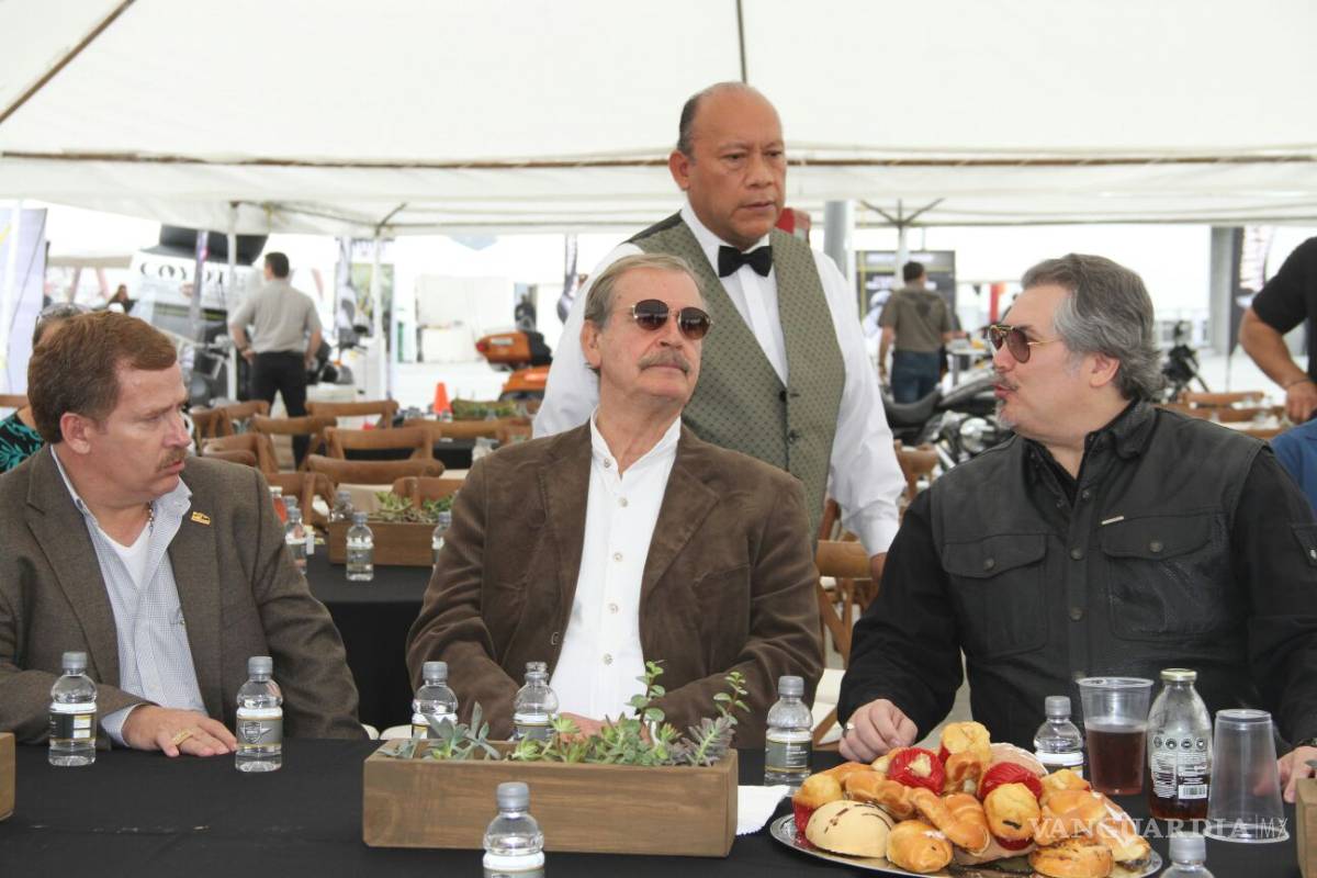 Vicente Fox asegura que candidatos independientes son un peligro