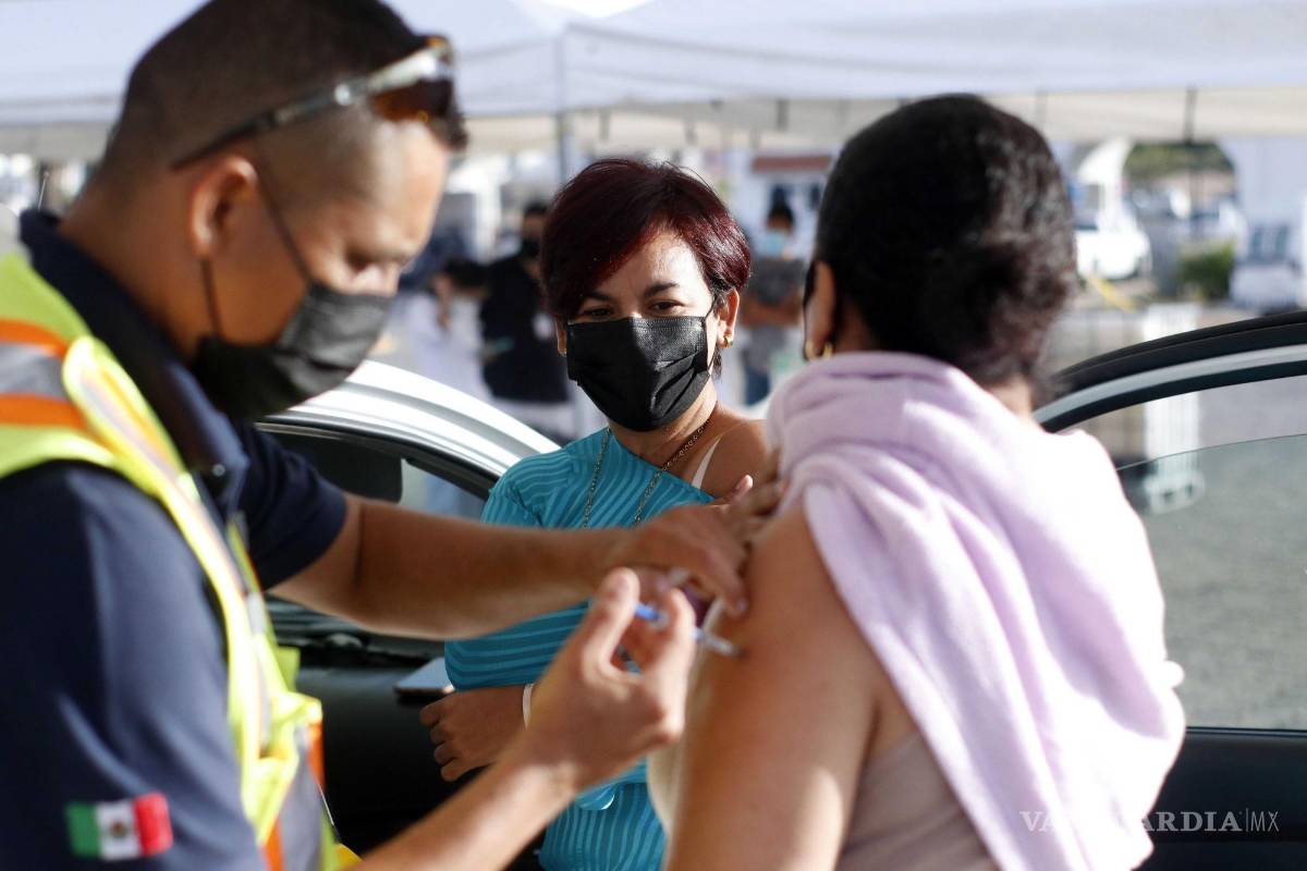 Abrirán tres módulos este jueves para vacunar a rezagados de 40 a 49 en Saltillo