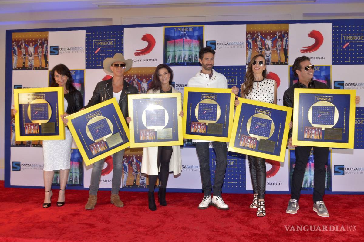 Timbiriche obtiene Disco de Oro a tres días de lanzar su nueva producción