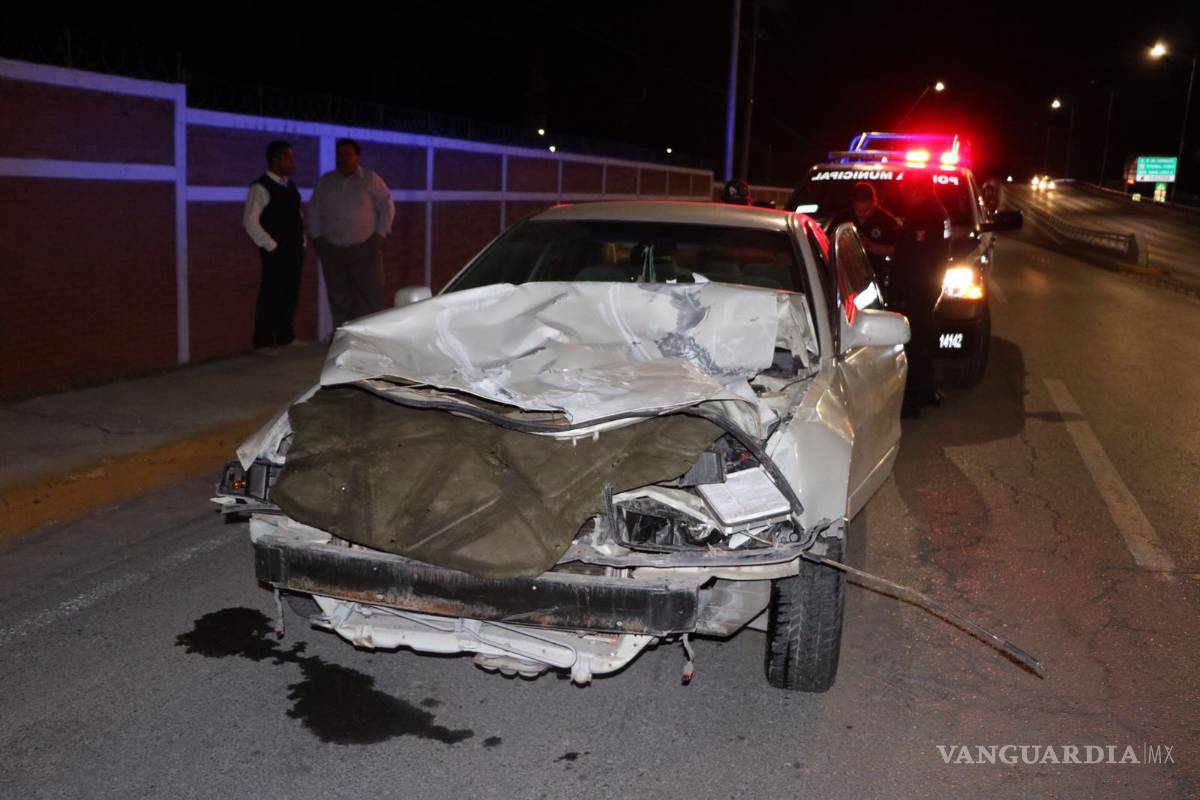 $!Domingo de choques en Saltillo