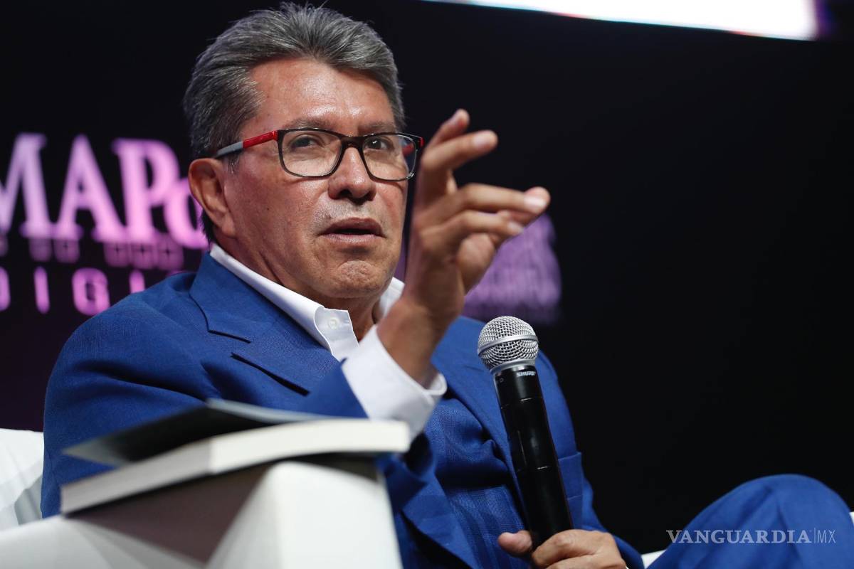 $!“La primera parte es un libro sobre mi vida y la segunda parte es sobre las propuestas de México que queremos”, dijo Ricardo Monreal.