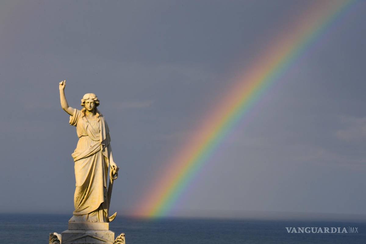 Día Mundial del Arcoíris, luz, agua y magia