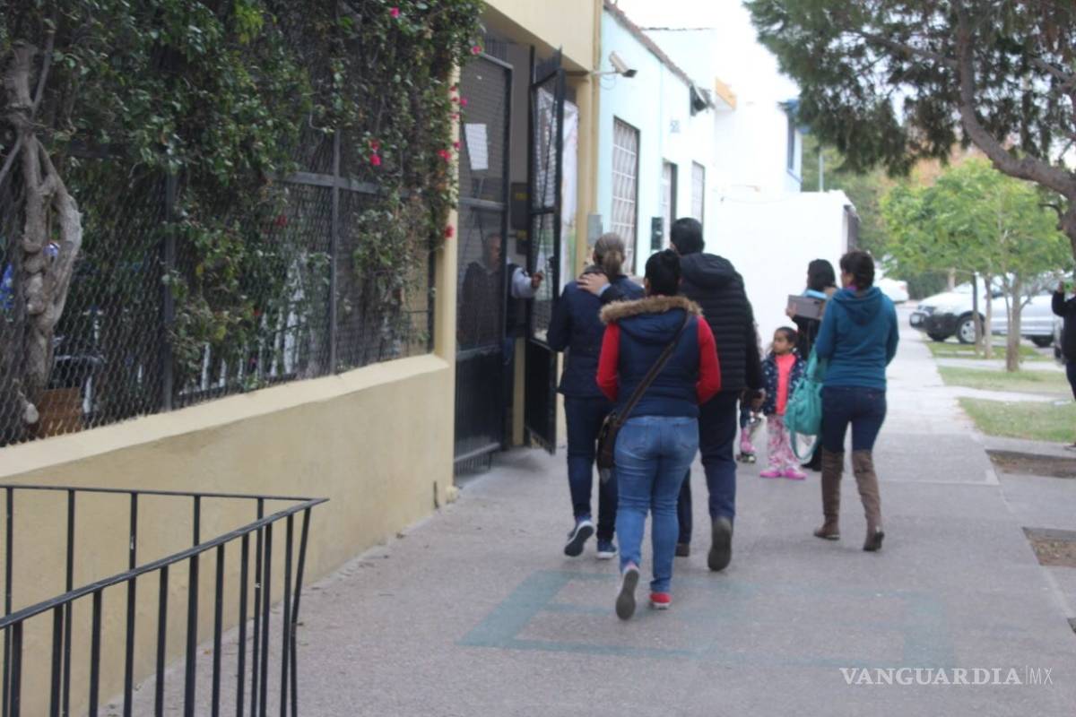 $!Así fue el regreso a clases en el Colegio Cervantes de Torreón tras tiroteo