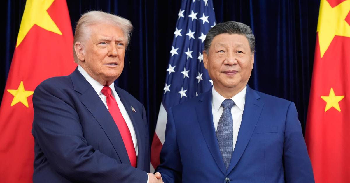 Trump reduce los aranceles a China tras reunirse con Xi en Corea del Sur