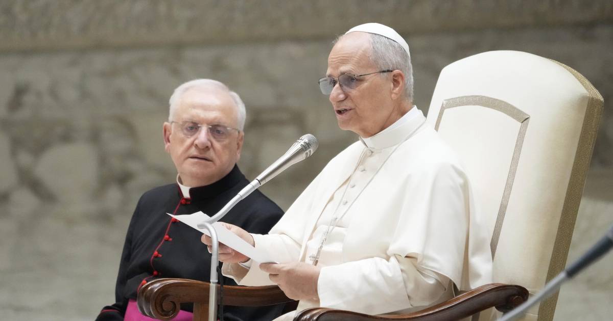 El papa ora por las víctimas de tiroteo escolar en Minnesota y pide el fin de la ‘pandemia de armas’