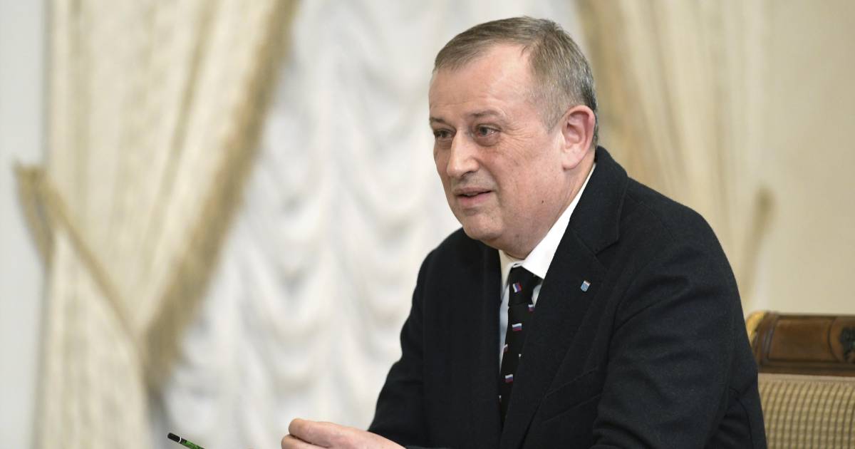 Drones ucranianos incendian una refinería de petróleo de Rusia