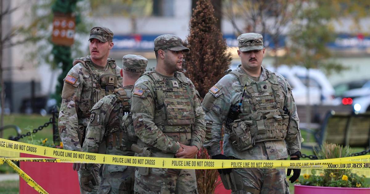 Trump afirma que tirador de ataque a agentes ‘pagará un precio muy alto’