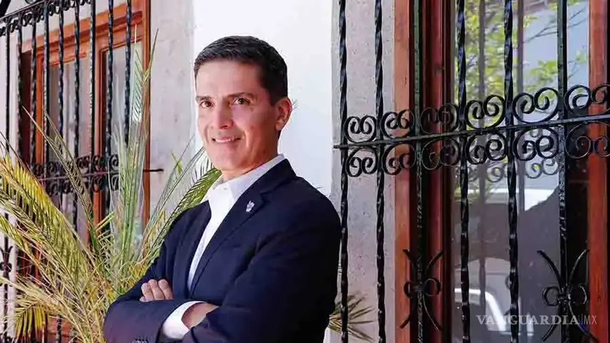 $!Este es uno de los responsables de la desaparición del programa deportivo de futbol americano en el campus Querétaro del ITESM. Se llama Pascual Alcocer Alcocer.