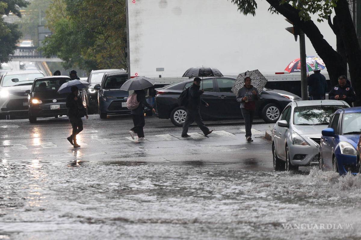 Caen más de 10 millones de metros cúbicos de agua en Ciudad de México