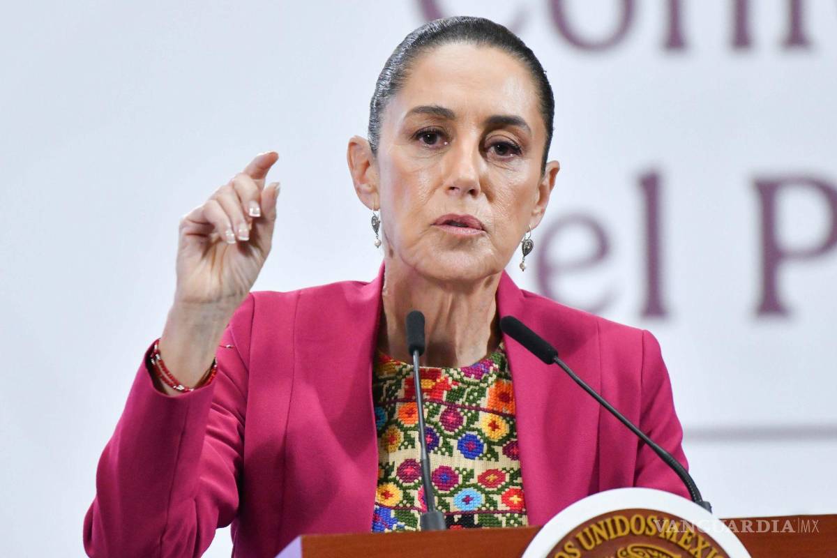 Claudia: Llámenme la Masiosare (obra teatral en tres actos)