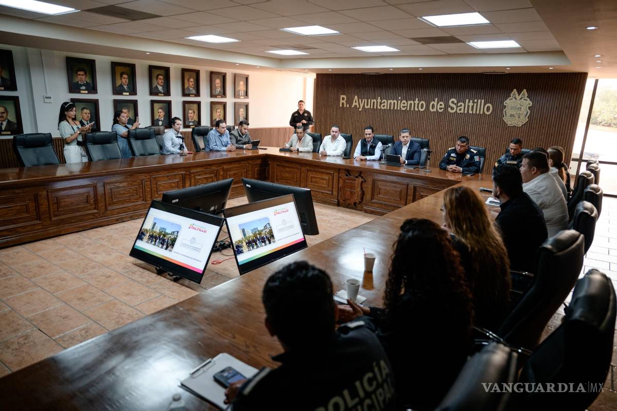 $!El comisionado de Seguridad, Miguel Ángel Garza Félix, explicó los procesos que aplica Saltillo para ser la capital más segura del País.